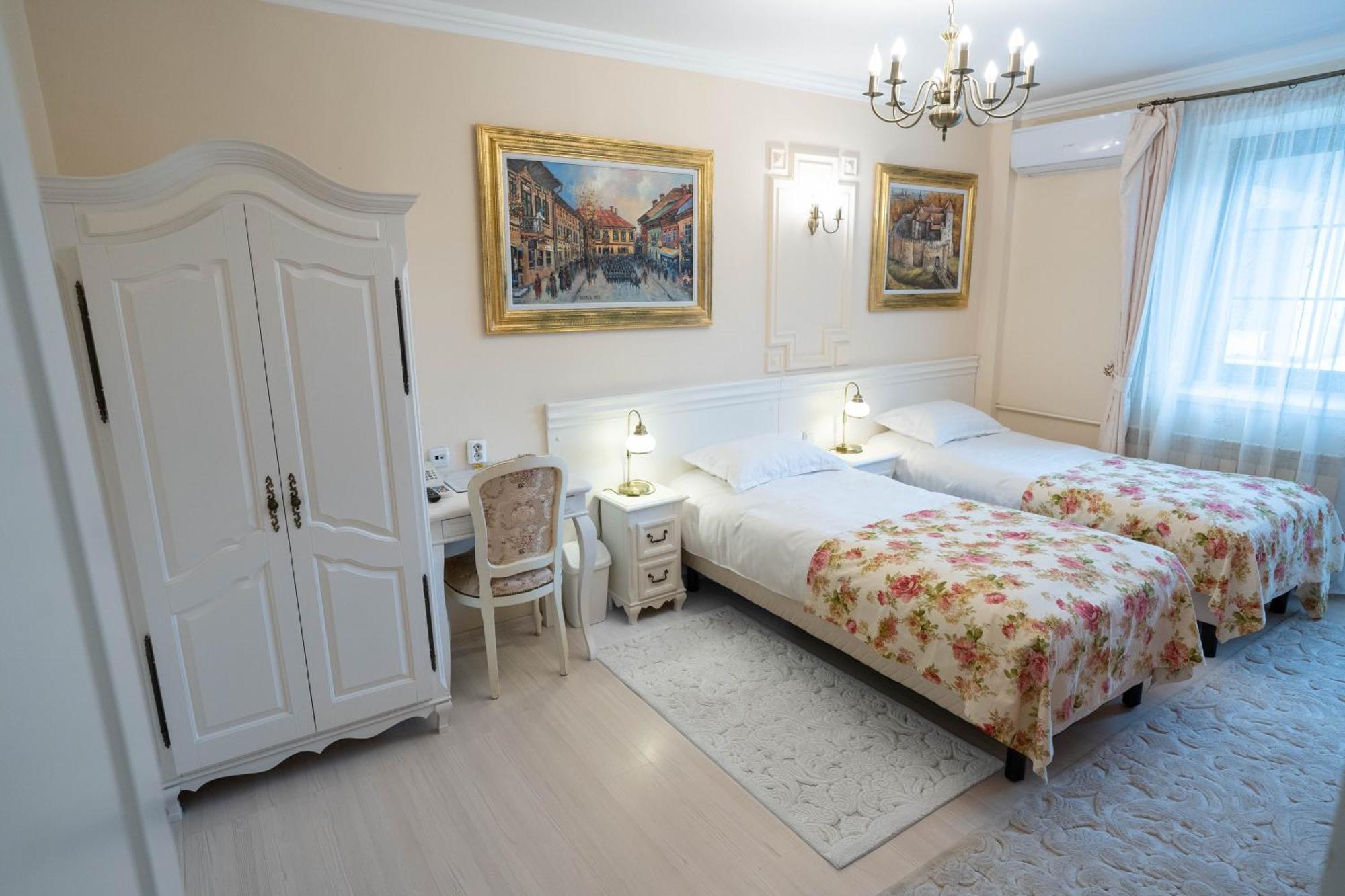 Villa Alice Suceava Room photo