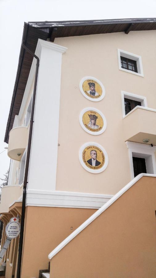 Villa Alice Suceava Exterior photo