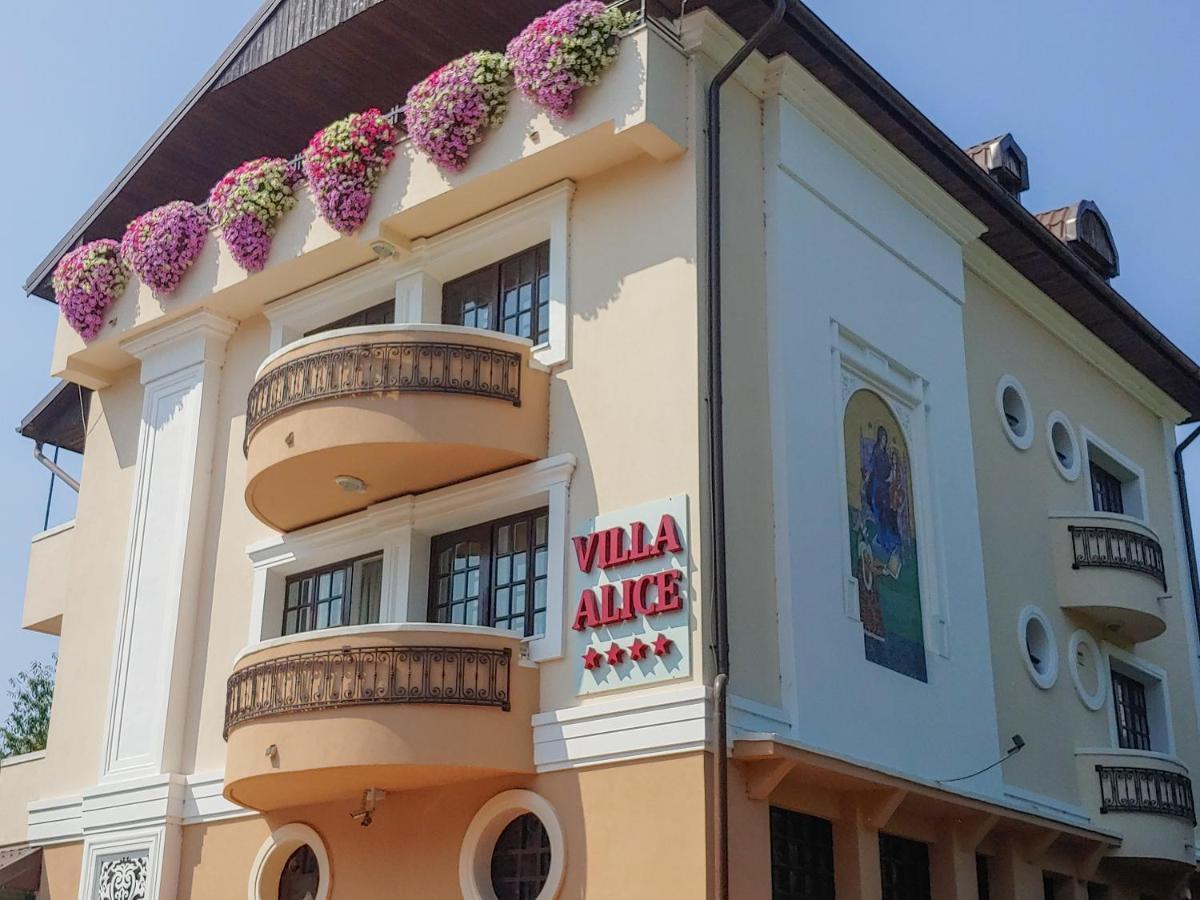 Villa Alice Suceava Exterior photo